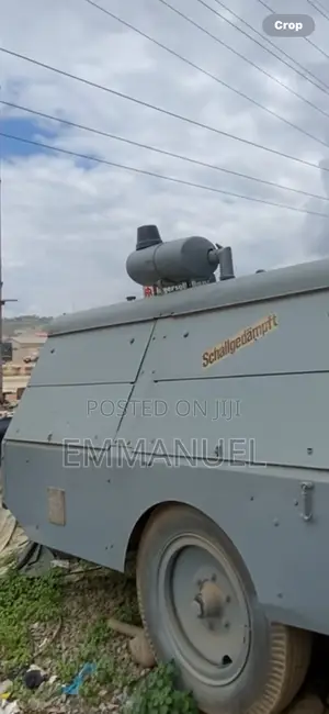 Mobile Air Compressor