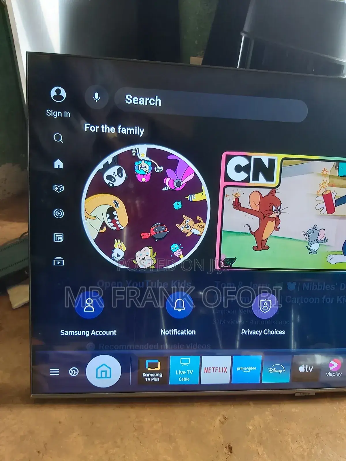 Samsung Smart 50inches