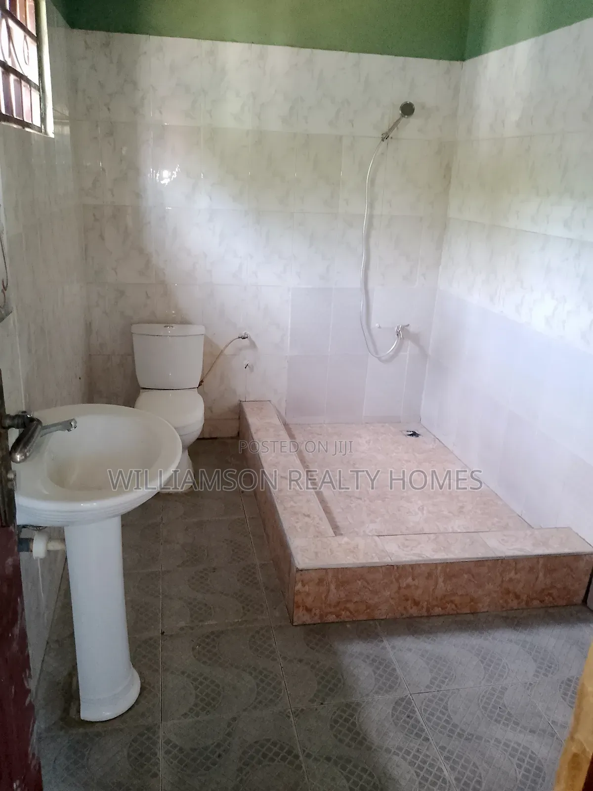 1bdrm Apartment in Hfc Estate Area, Spintex for rent