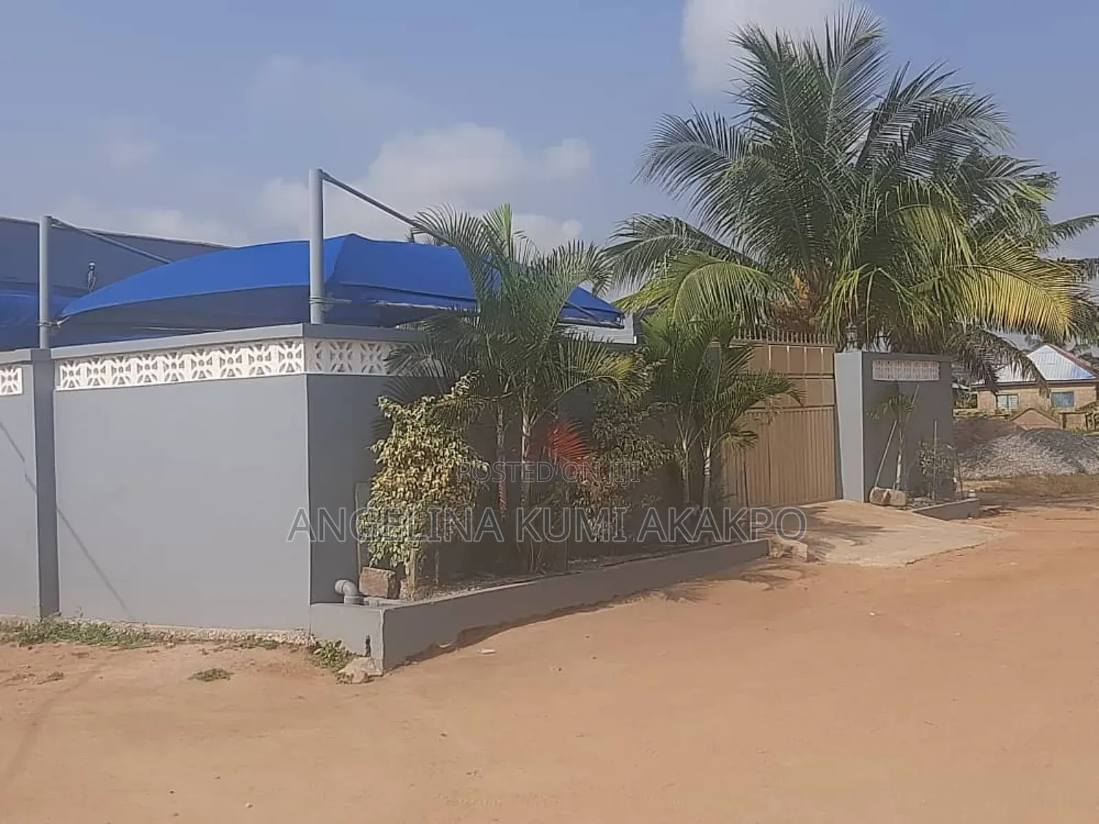 2bdrm House in Columba, Awutu Senya East Municipal for rent