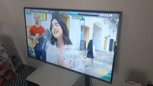 Panasonic 50inches Smart Tv