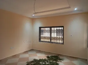 4bdrm House in Santasi Trede, Kumasi Metropolitan for sale