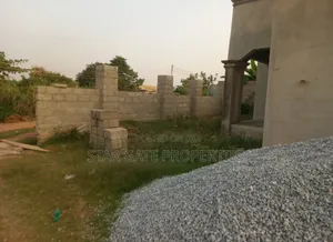 6bdrm House in Asuofia Asaaman., Kumasi Metropolitan for sale