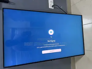 Neat Samsung 50 Inches Smart Crystal