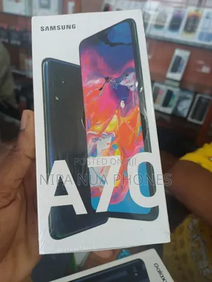 New Samsung Galaxy A70 128 GB Black