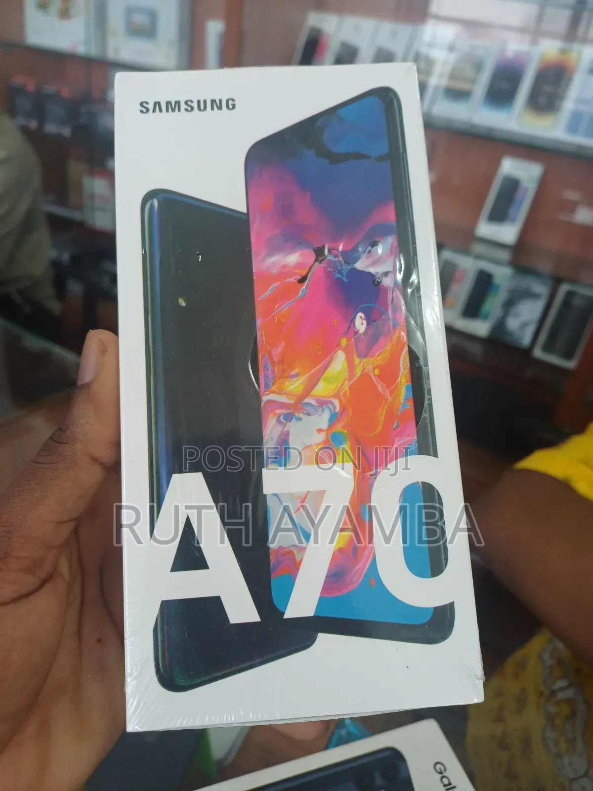 New Samsung Galaxy A70 128 GB Black