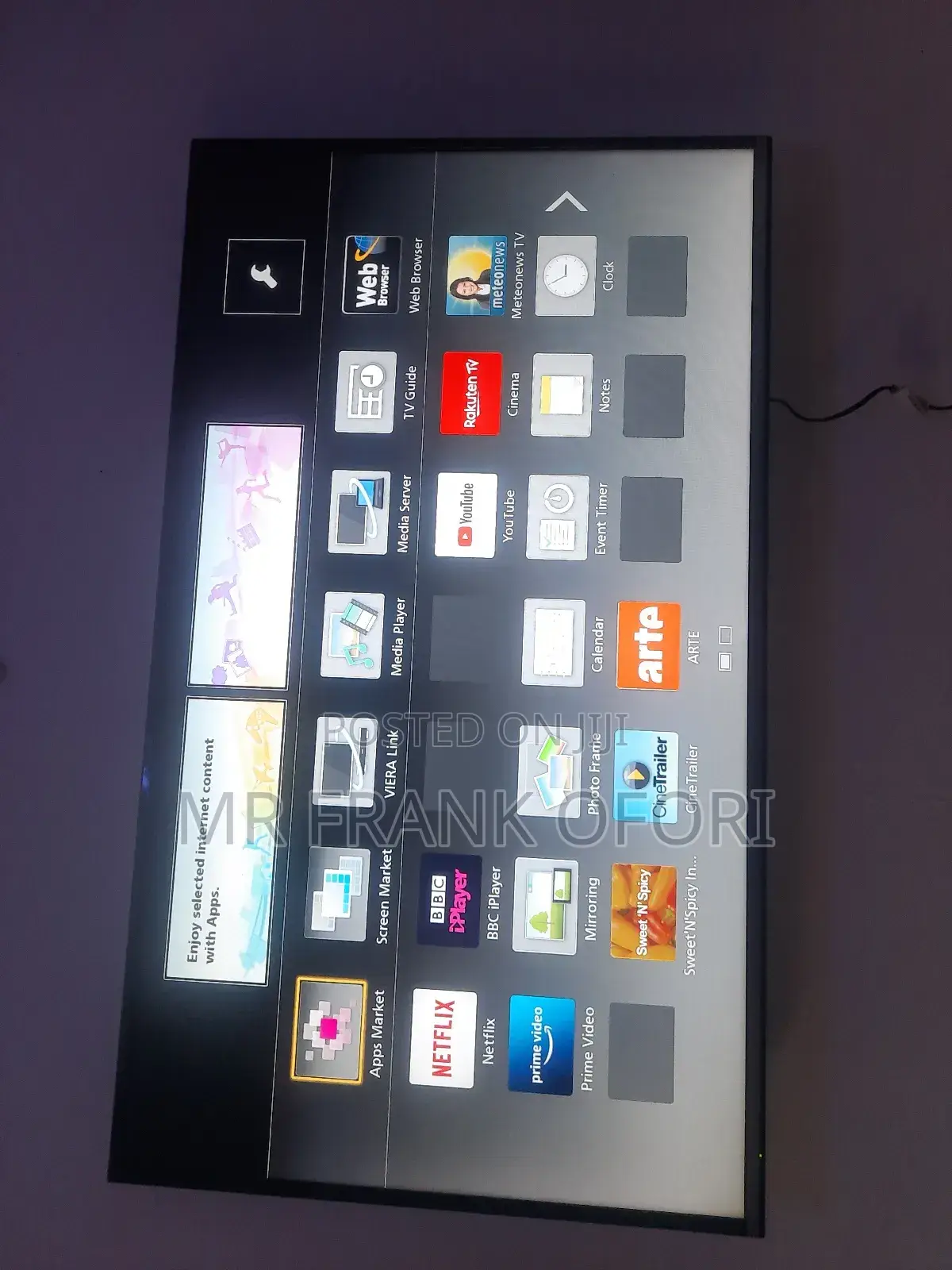 Panasonic 50inches Smart Tv