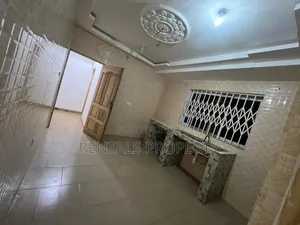 3bdrm House in East Legon for sale