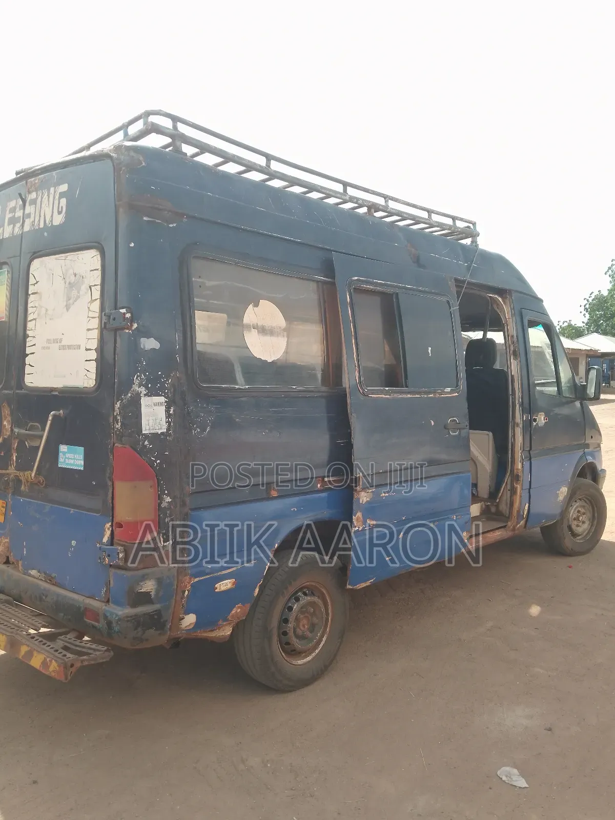 Mercedes-Benz Sprinter 1998 Blue