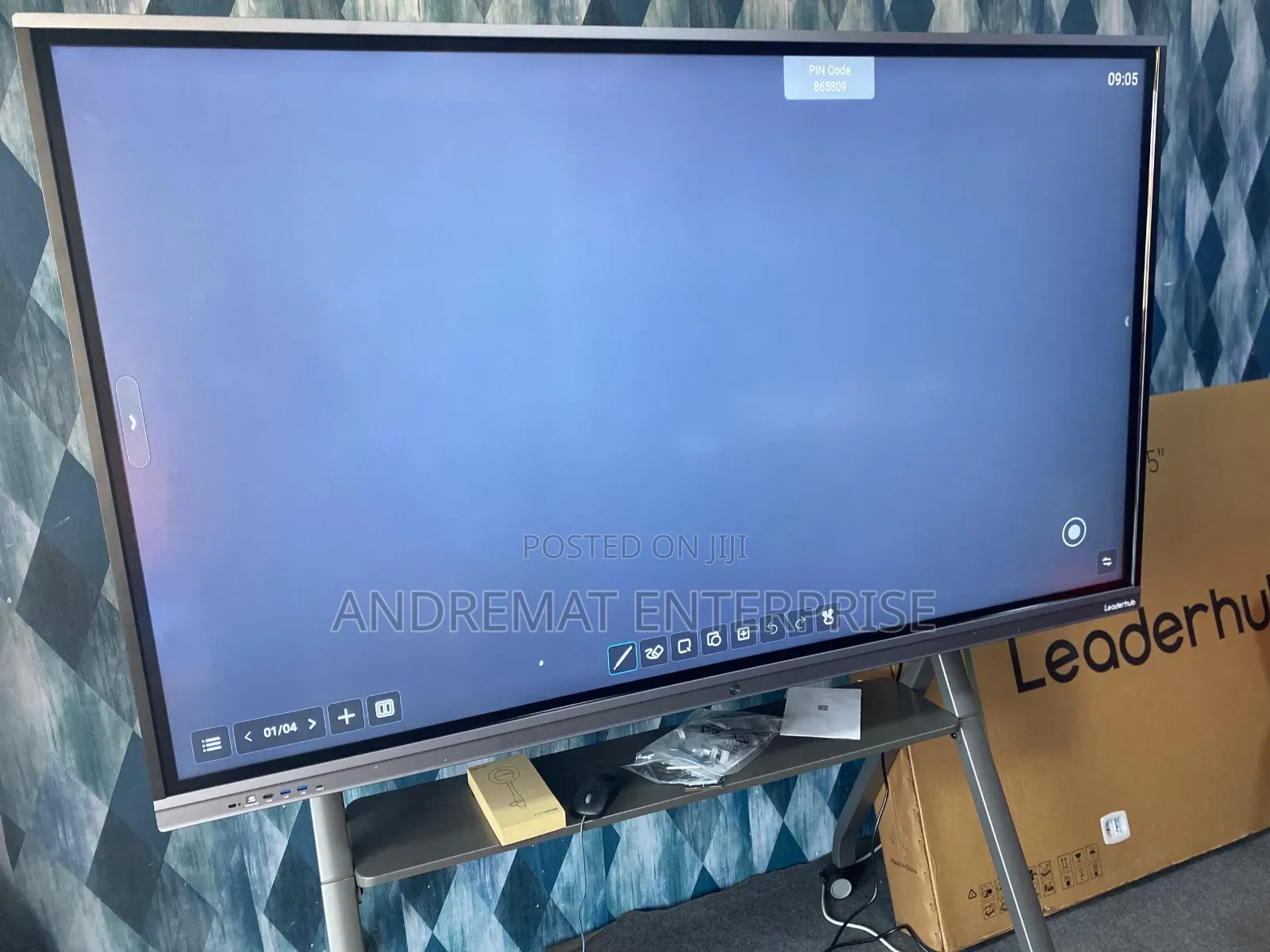 Leaderhub Smart Board