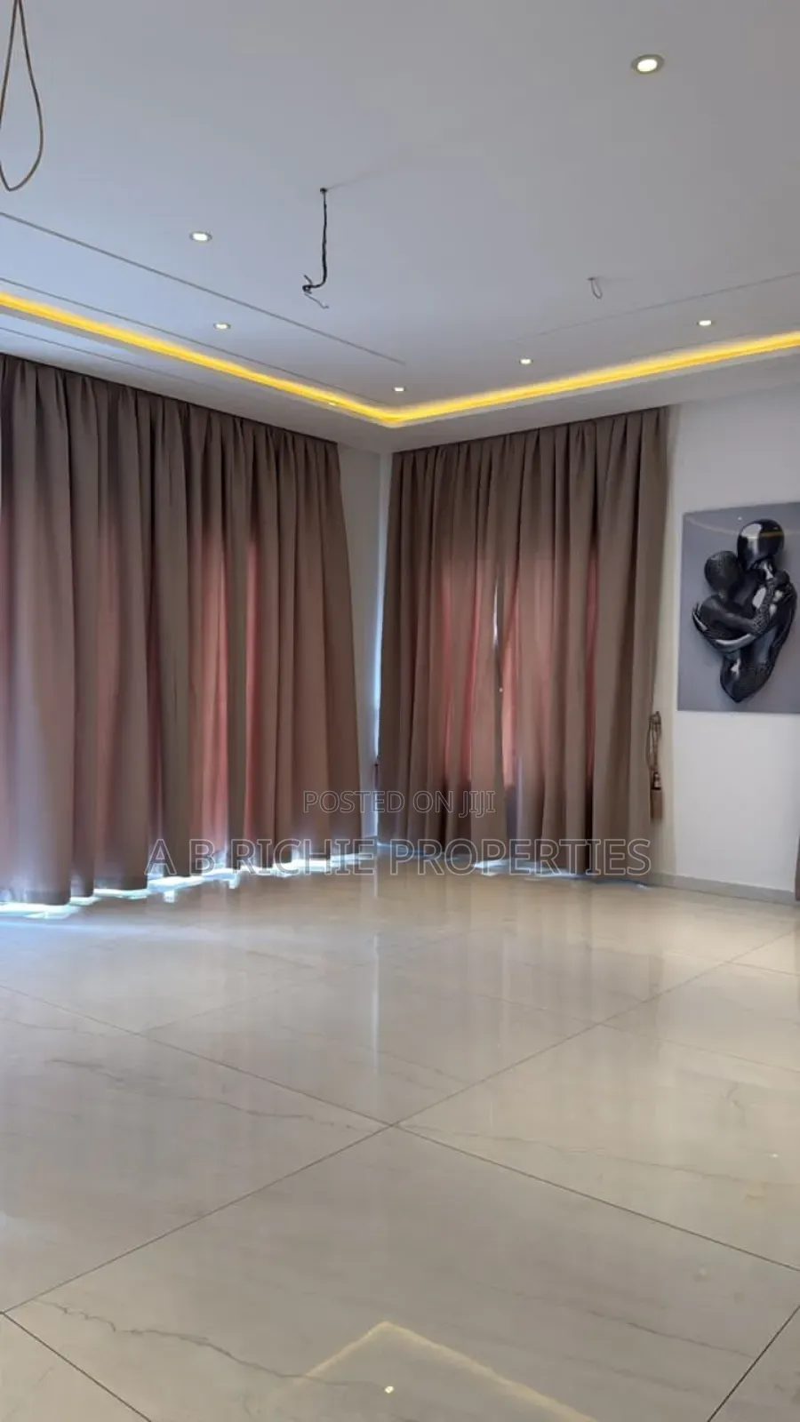Furnished 4bdrm House in Ab Richie Properties, East Legon for sale