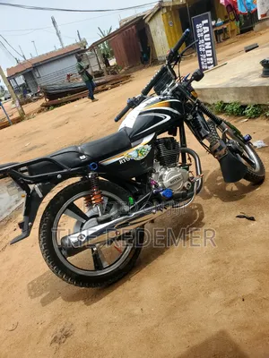 Royal Motorcycle 2025 Black