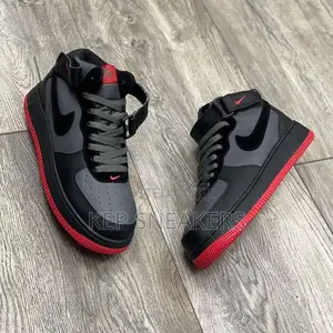 Nike Air Force 1 Mid
