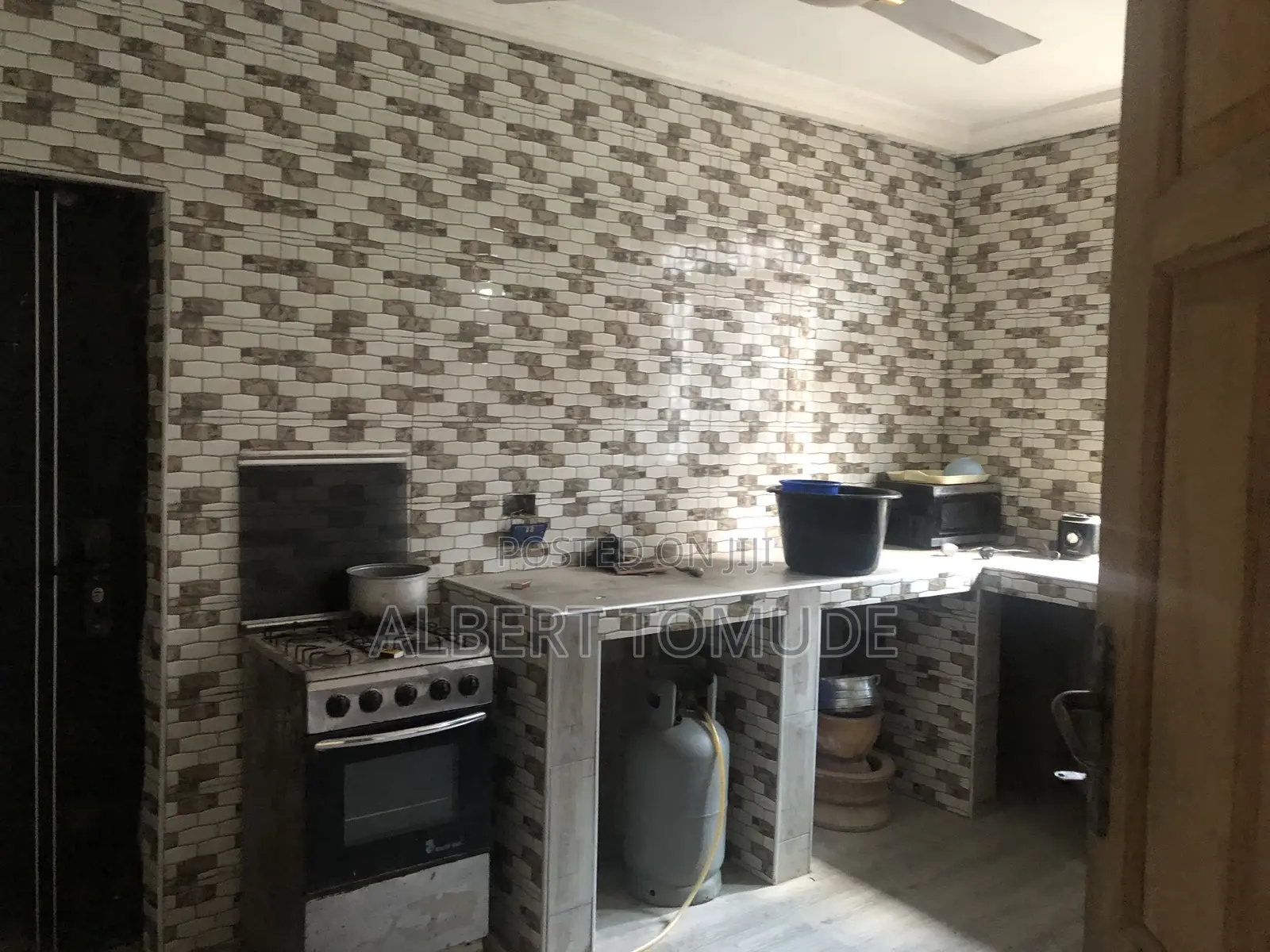 2bdrm House in Albert, New Legon for rent