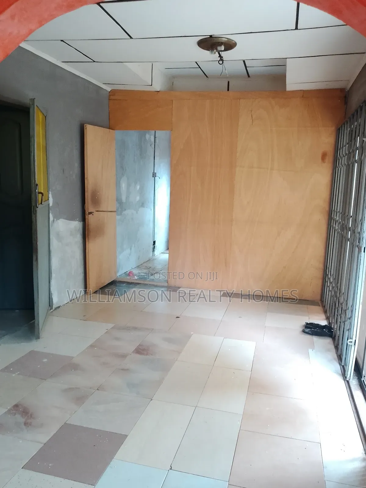 1bdrm Apartment in Kotobabi Area, Spintex for rent