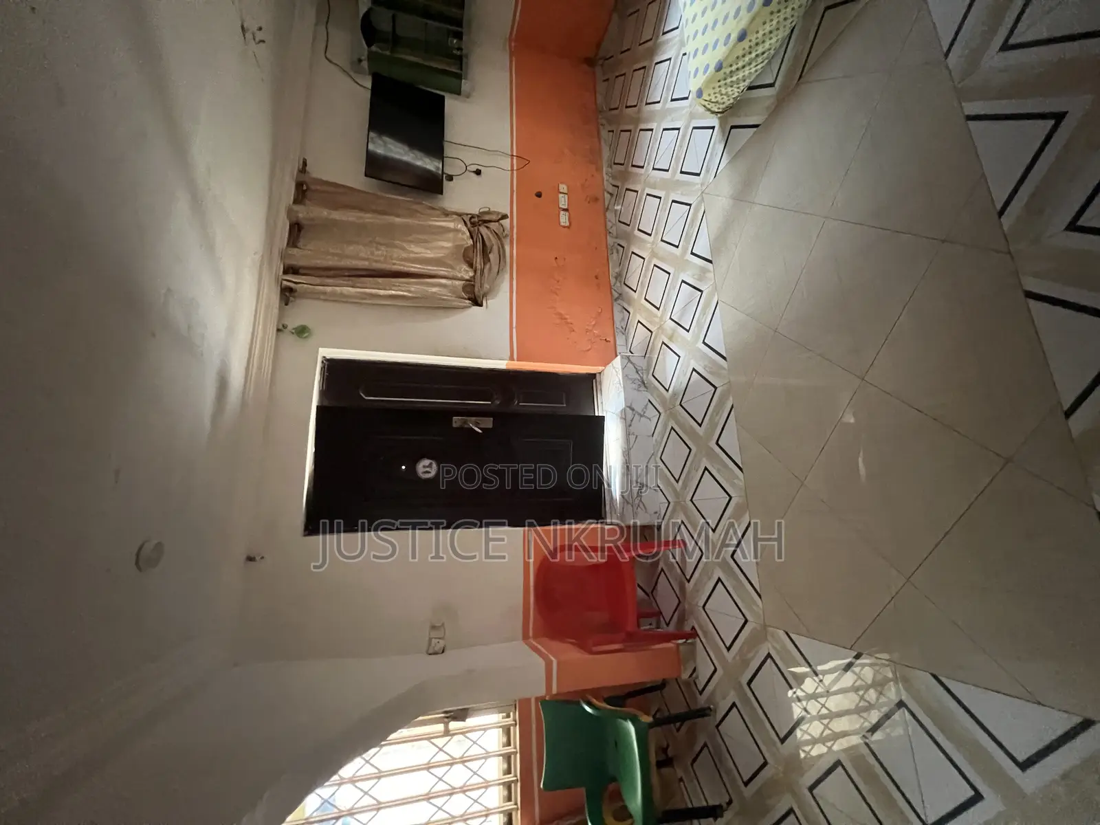 3bdrm Apartment in Mr Justice Estate, Old Barrier for rent