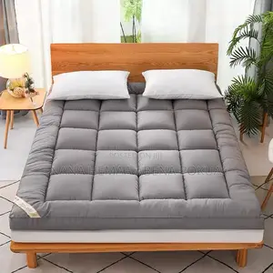 Heavy Queen Size Mattress Topper