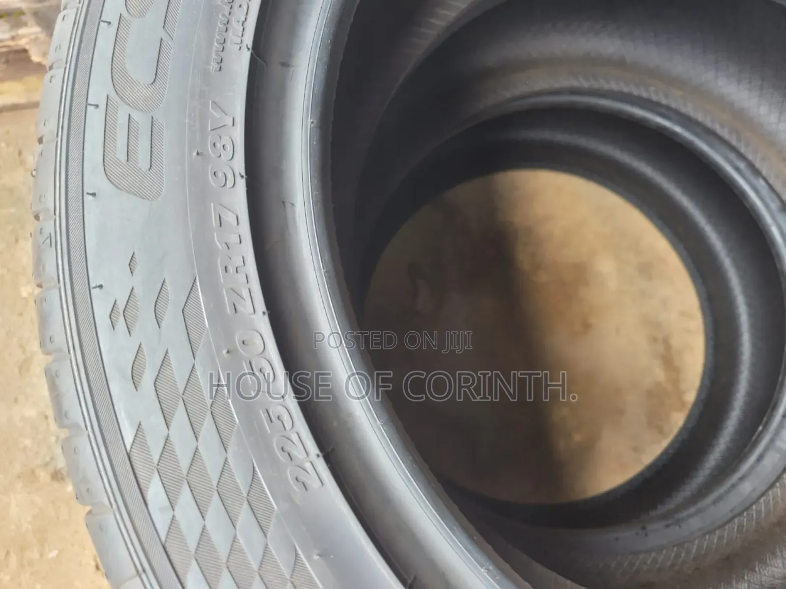 225/50r17 Kumho