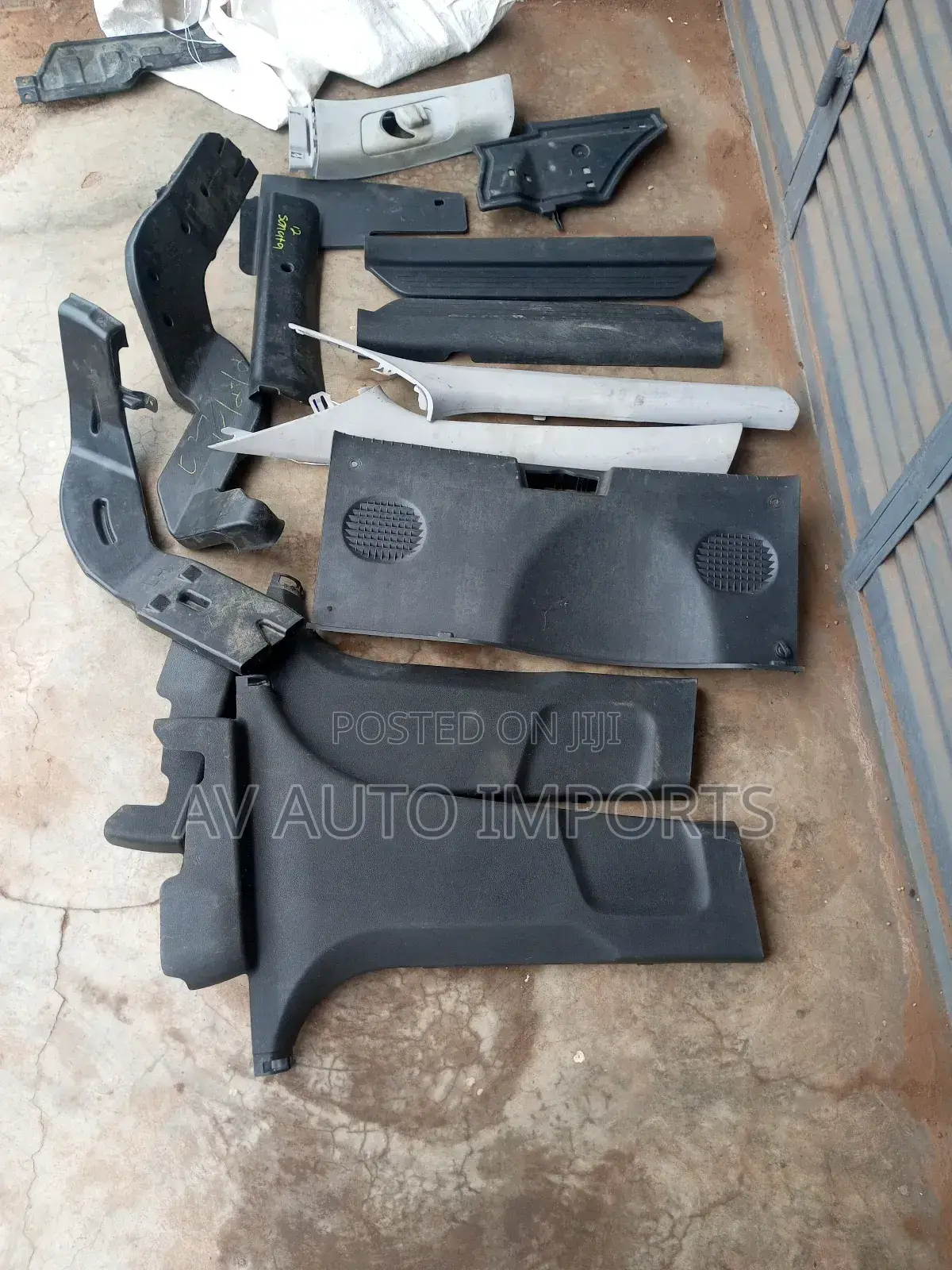 Inside Plastics (Corolla, Seltos, Terrain, Elantra Gt, Civic, Escape