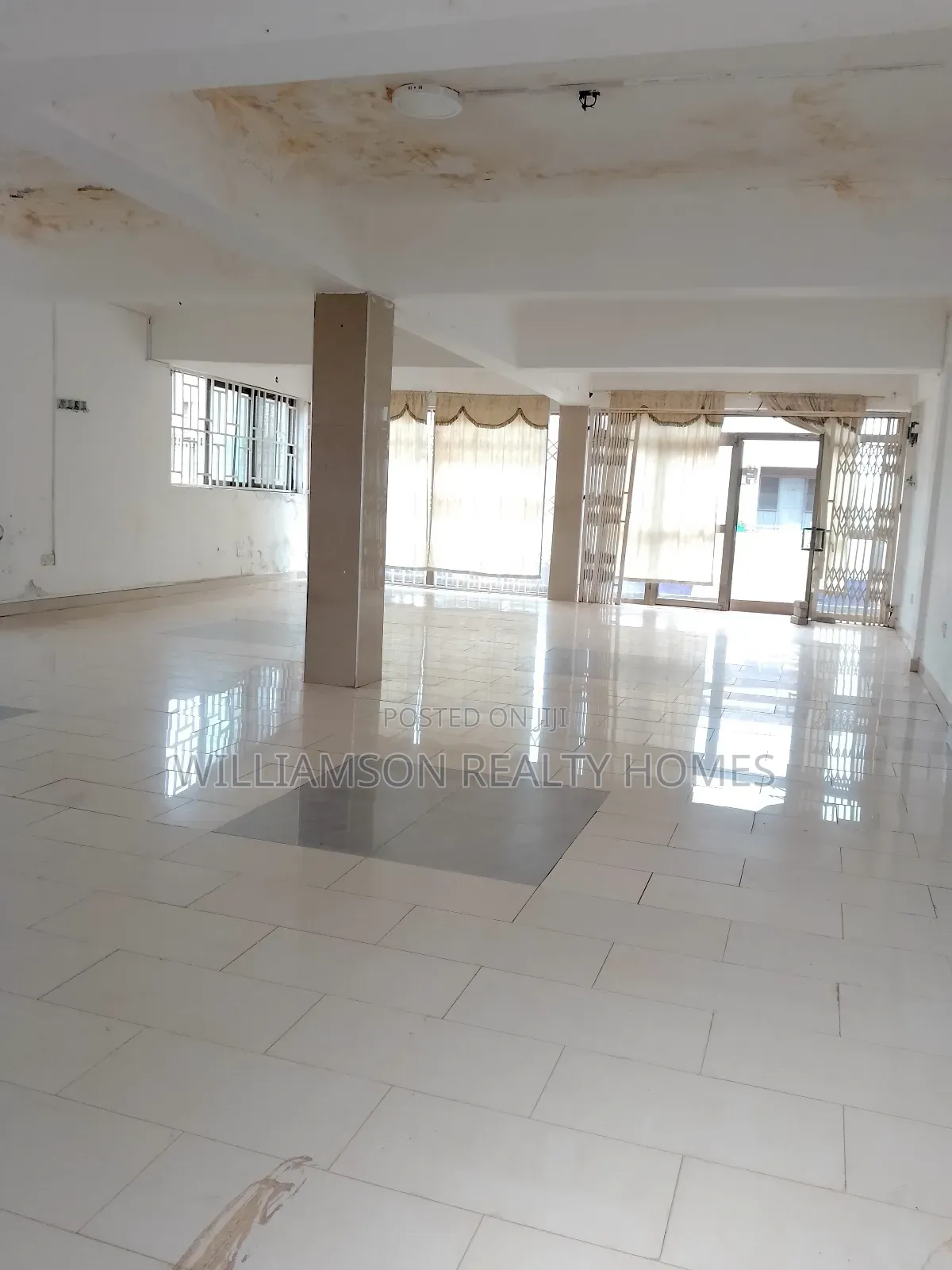 Double/Spacious Road Side Shop/Store/Office Space/Warehouse, Spintex