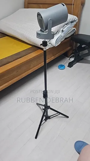 Projector Tripod Stand Mount