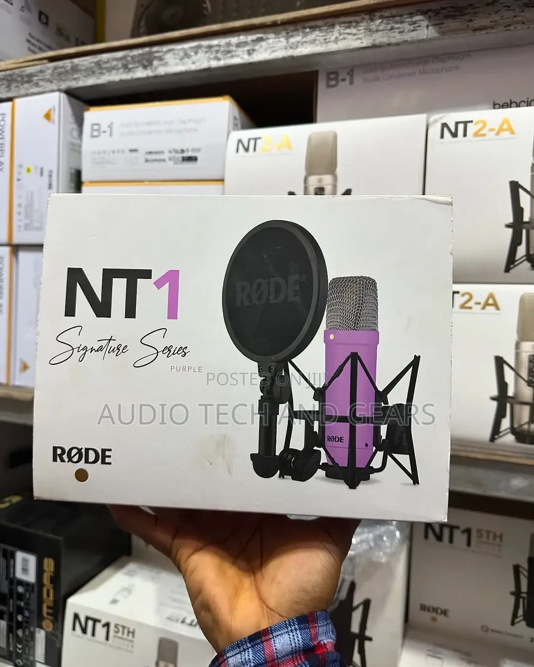 Rode Nt1-a Signature Series Studio Condenser Microphone