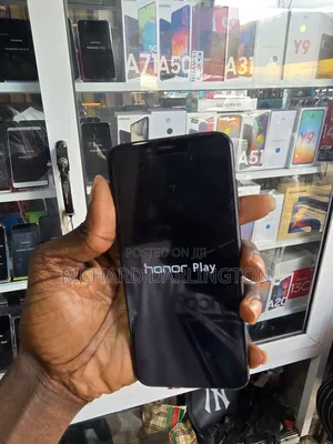Huawei Honor Play 64 GB Black