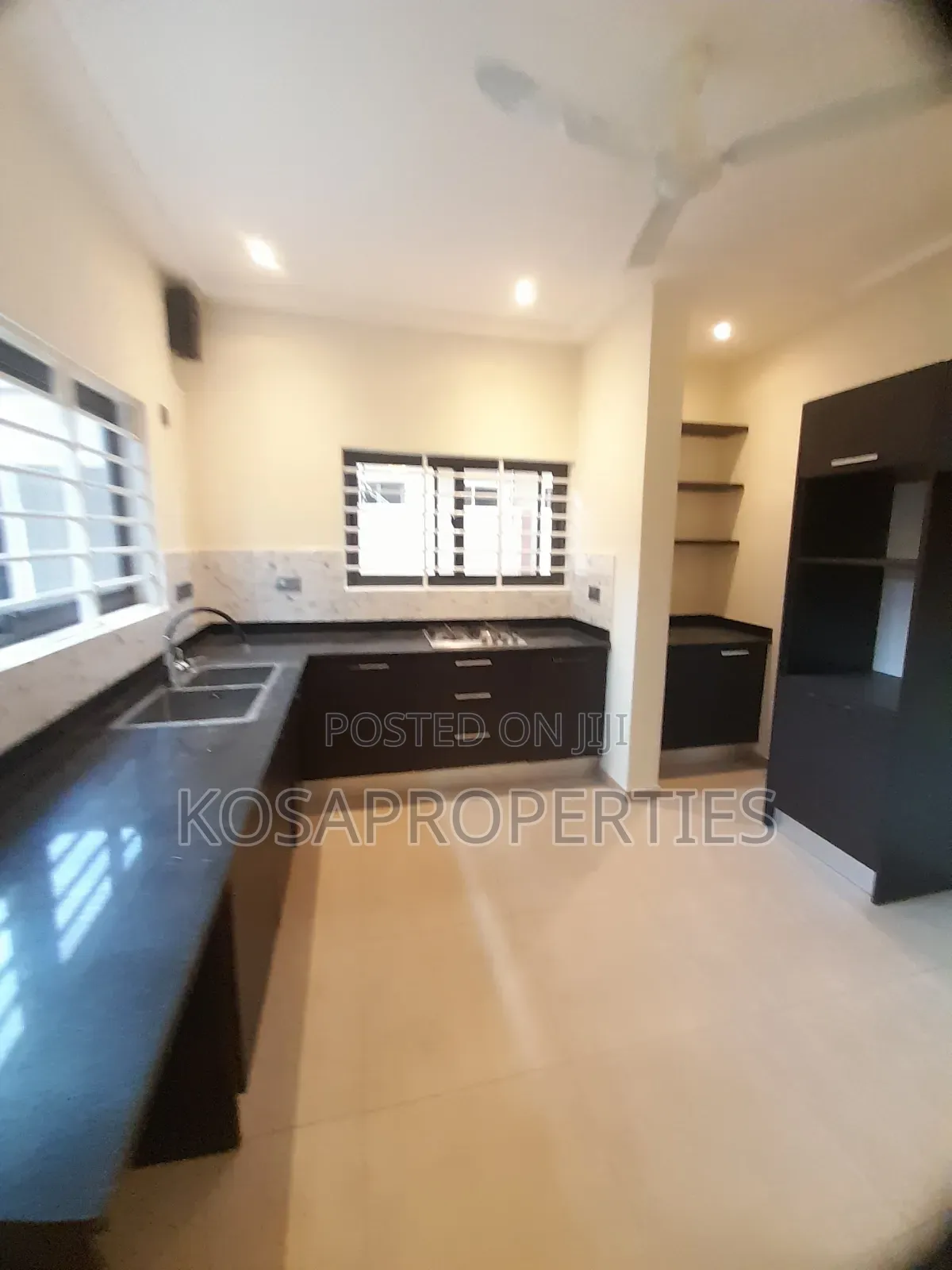 3bdrm House in Oyarifa Spacial for sale