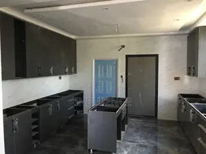4bdrm House in Lakeside, East Legon for sale