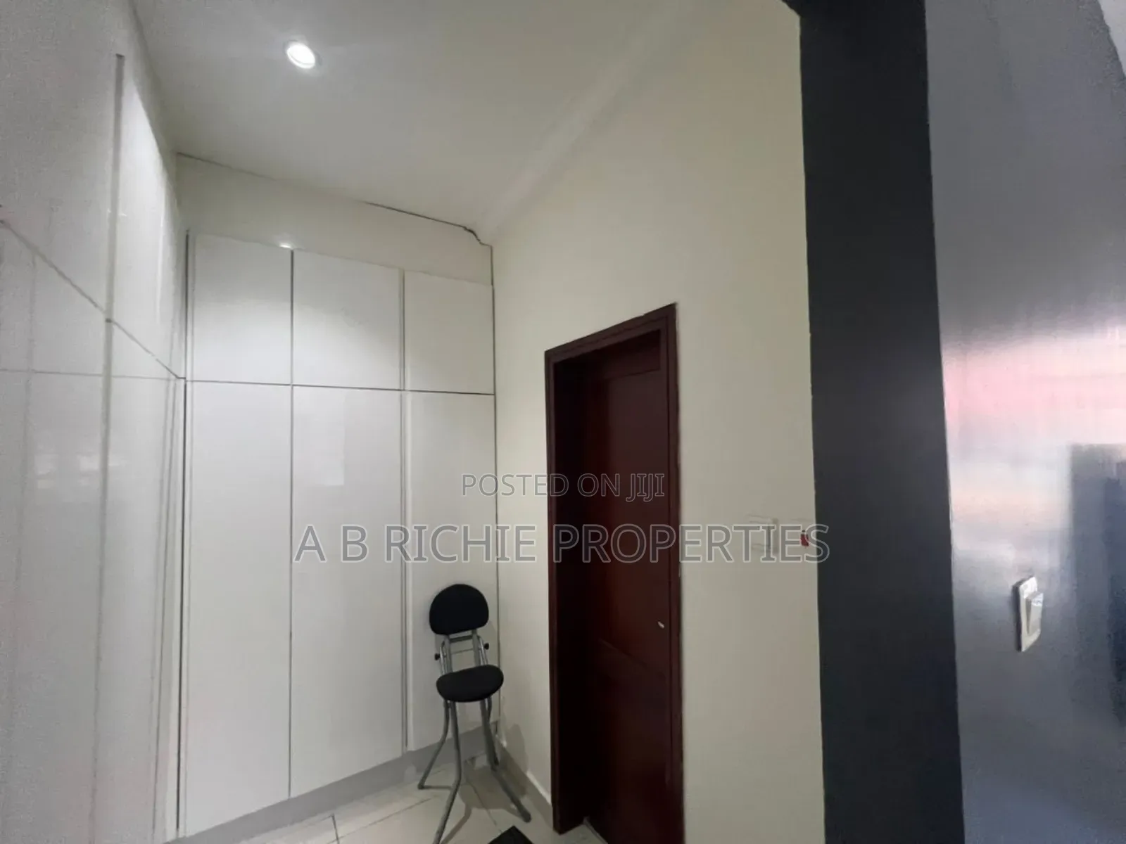 3bdrm House in Ab Richie Properties, Achimota for rent
