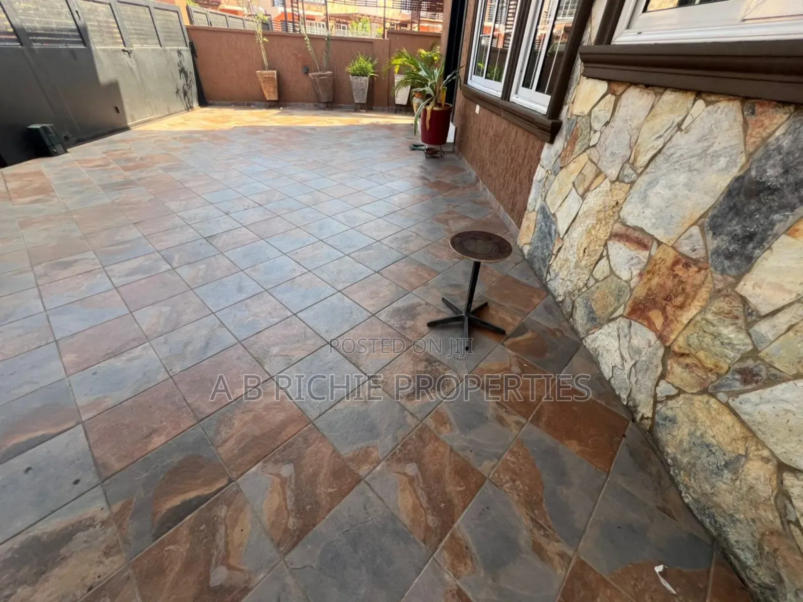 3bdrm House in Ab Richie Properties, Achimota for rent