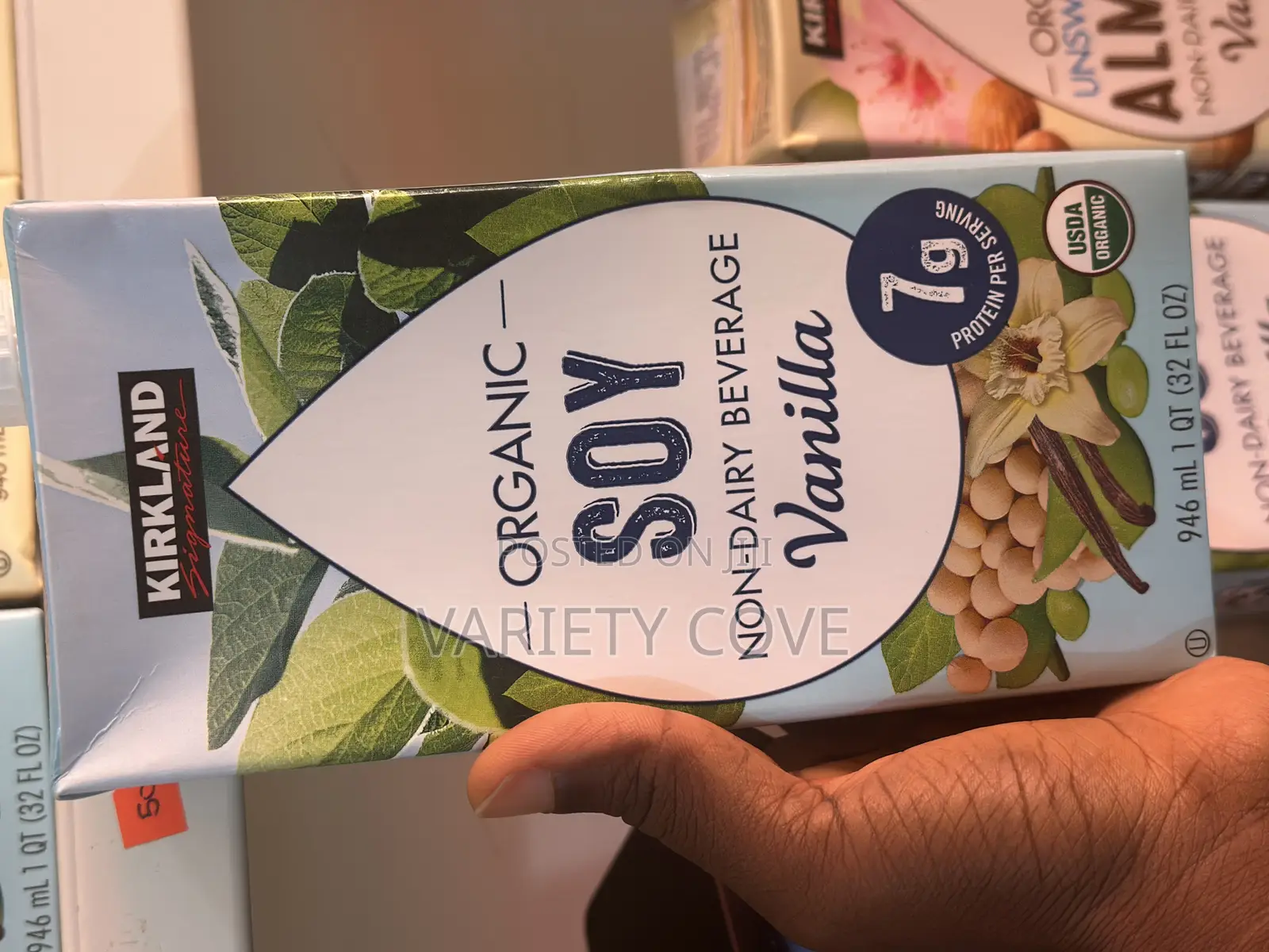 Kirkland Signature Organic Non-Dairy Vanilla Soy Beverage