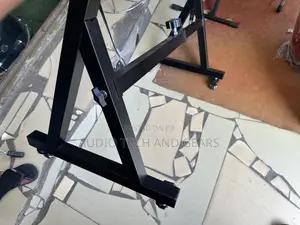 Z-Frame Keyboard Stand