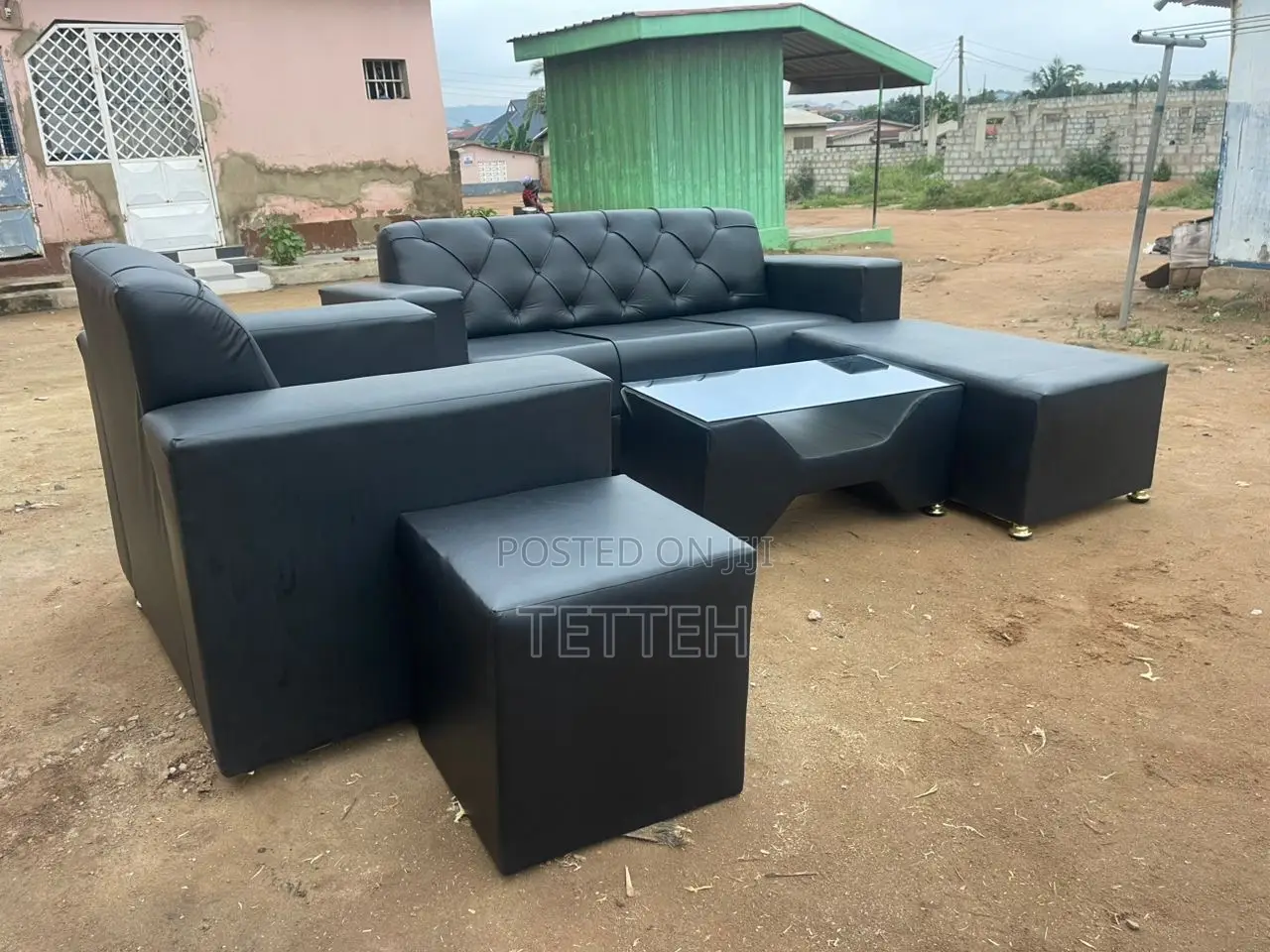 Set of Sofa Chair in L Shape Form 3in One L Shape (Free Delivery )