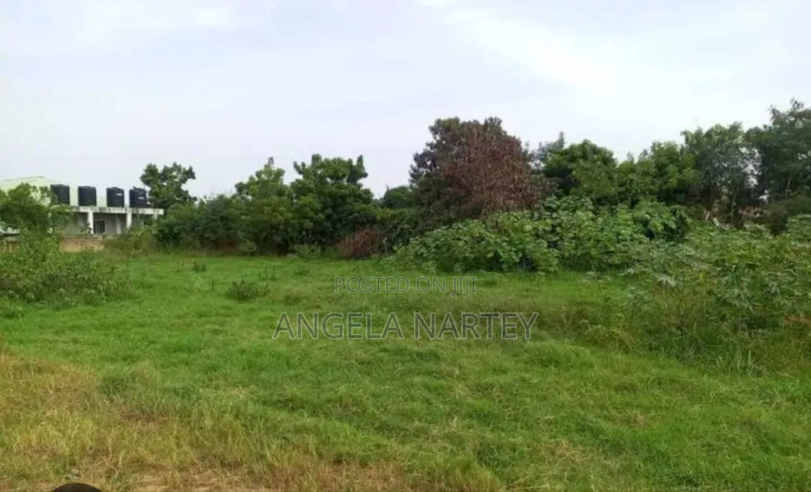 Titled 2000 Acre Land Close to Valley View University