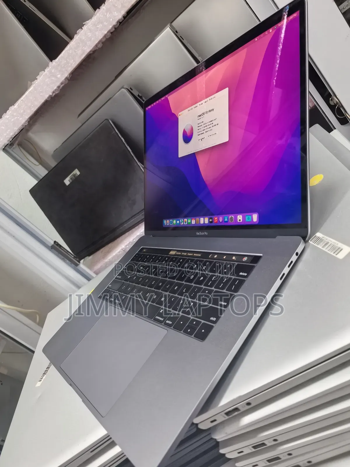 Laptop Apple MacBook Pro 2018 16GB Intel Core I7 SSD 512GB
