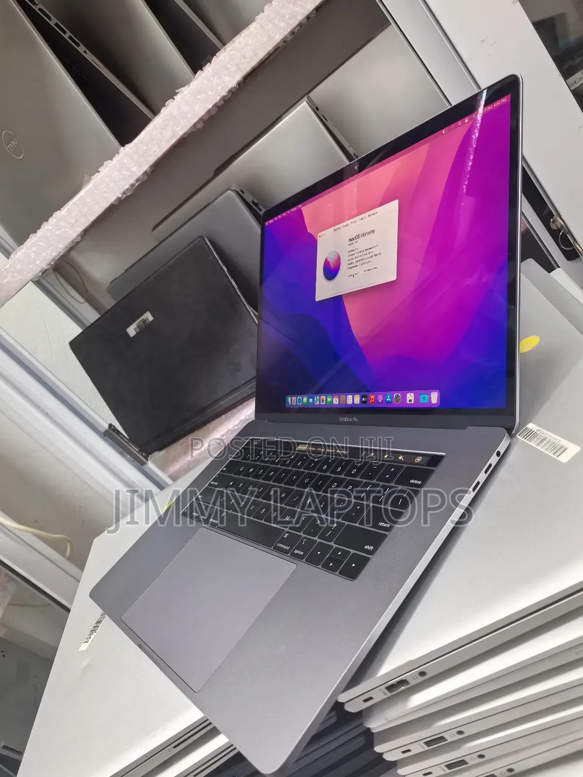 Laptop Apple MacBook Pro 2018 16GB Intel Core I7 SSD 512GB
