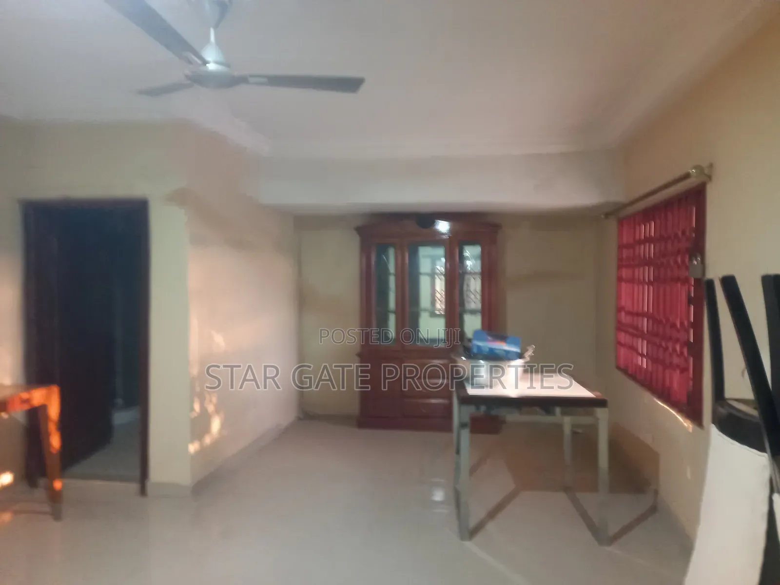 7bdrm House in Fumesua, Kumasi Metropolitan for sale