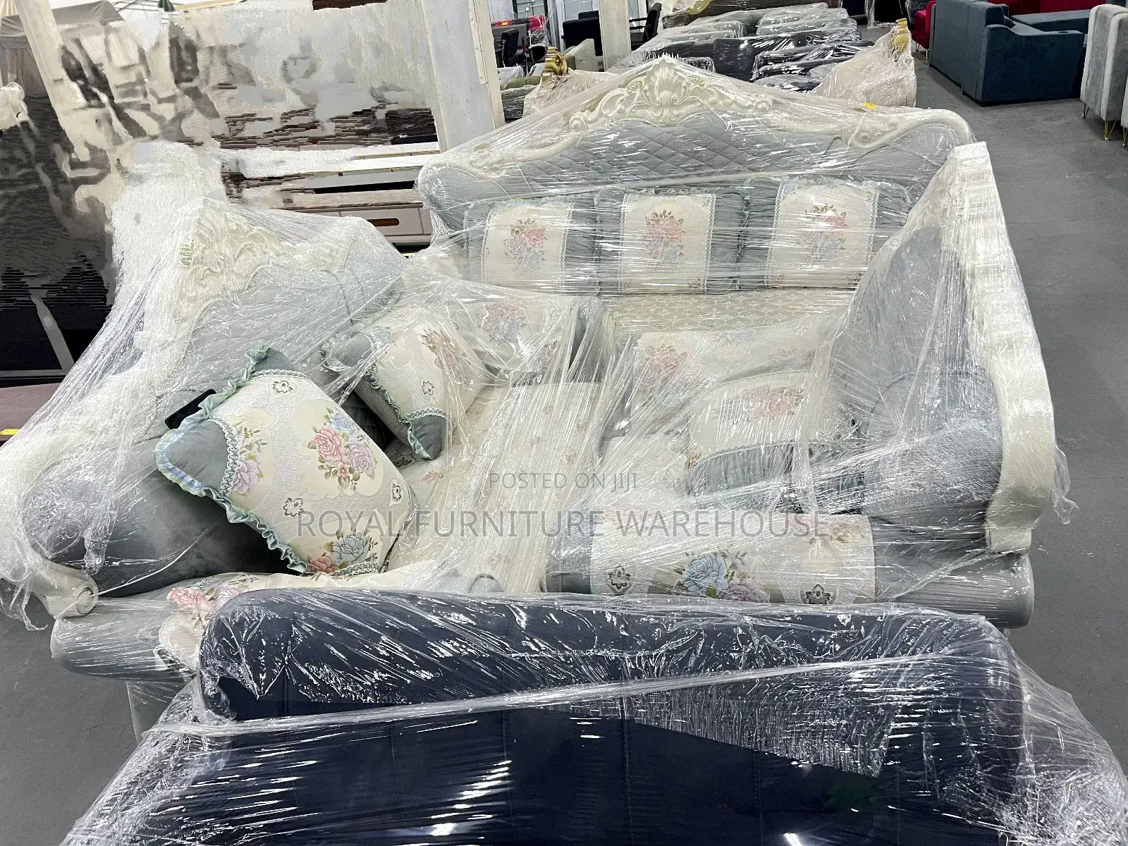 C Blue and White Textured Foreign Royal Sofa Set (3+2+1)