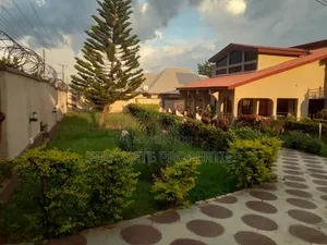 7bdrm House in Star Gate Properties, Ejisu-Juaben Municipal for sale
