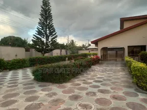 7bdrm House in Star Gate Properties, Ejisu-Juaben Municipal for sale