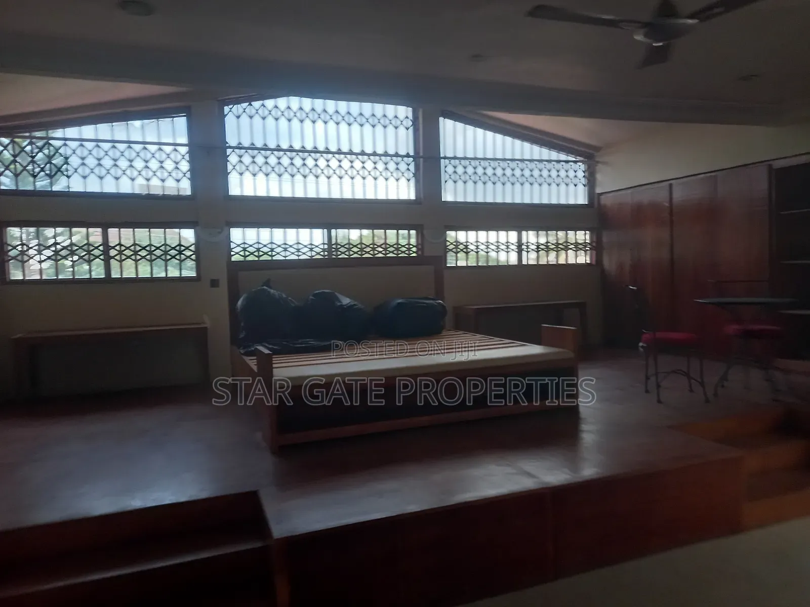 7bdrm House in Star Gate Properties, Ejisu-Juaben Municipal for sale