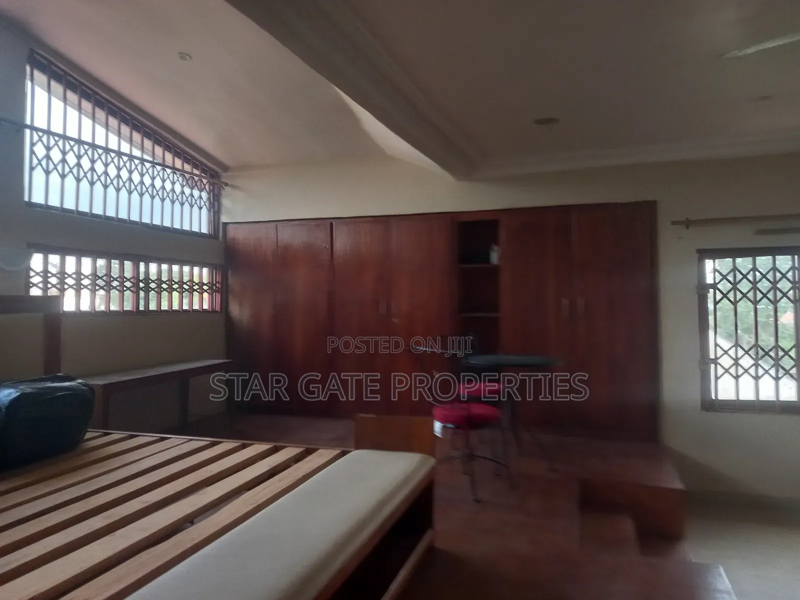 7bdrm House in Star Gate Properties, Ejisu-Juaben Municipal for sale