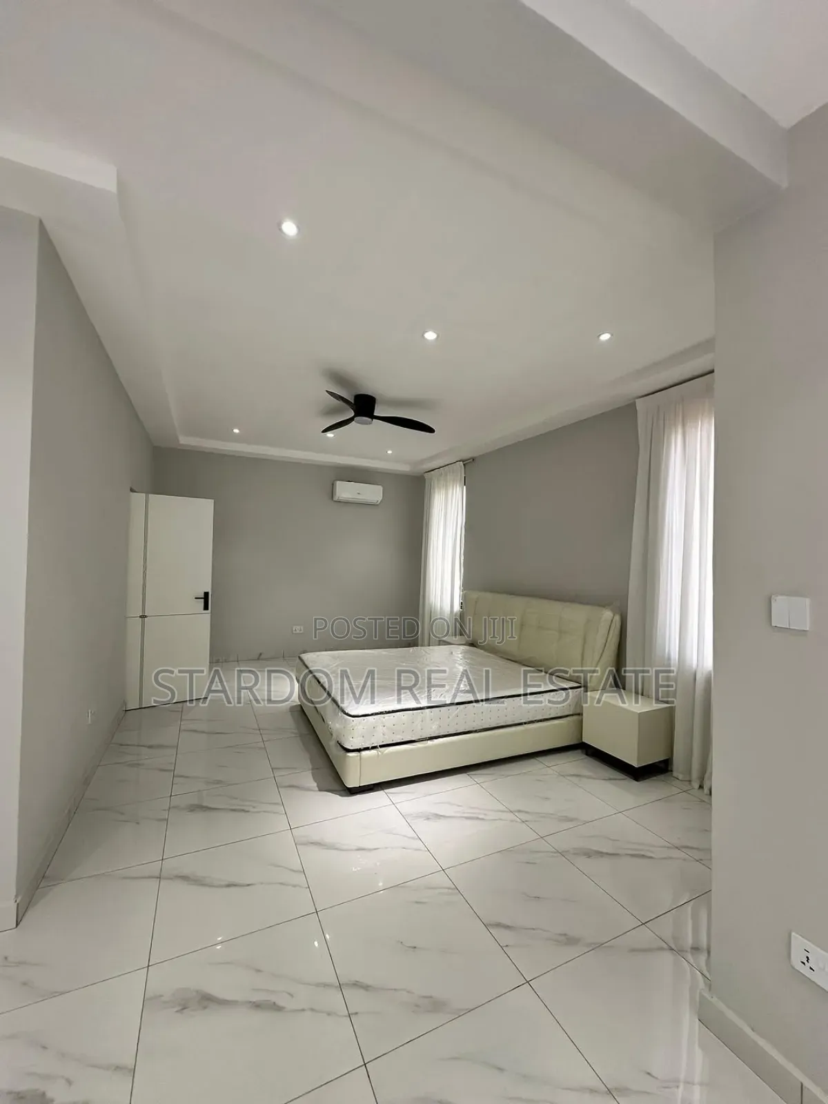 3bdrm Duplex in Lakeside Estate for sale