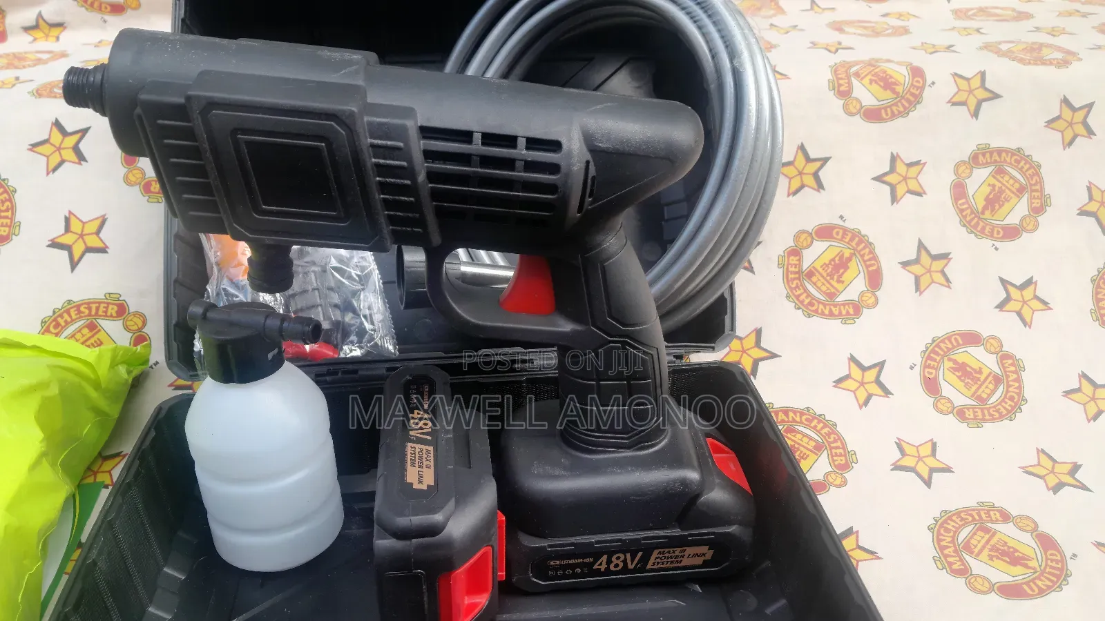 Pressure Washer( Comes With Two 48v Batteries)