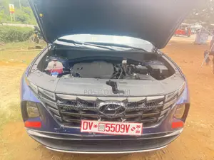 Hyundai Tucson SE 2022 Blue