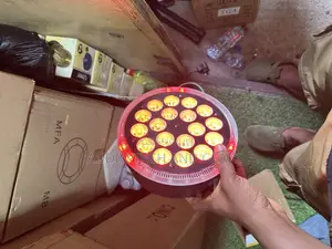 Par 18 Flat Led Light Rgbw. (New Design)