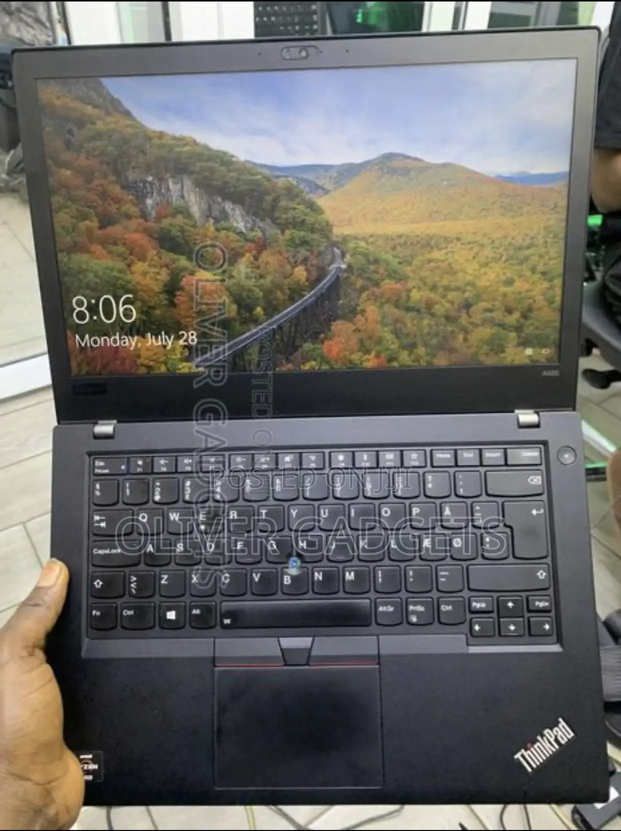Laptop Lenovo ThinkPad A485 8GB AMD Ryzen 5 SSD 256GB
