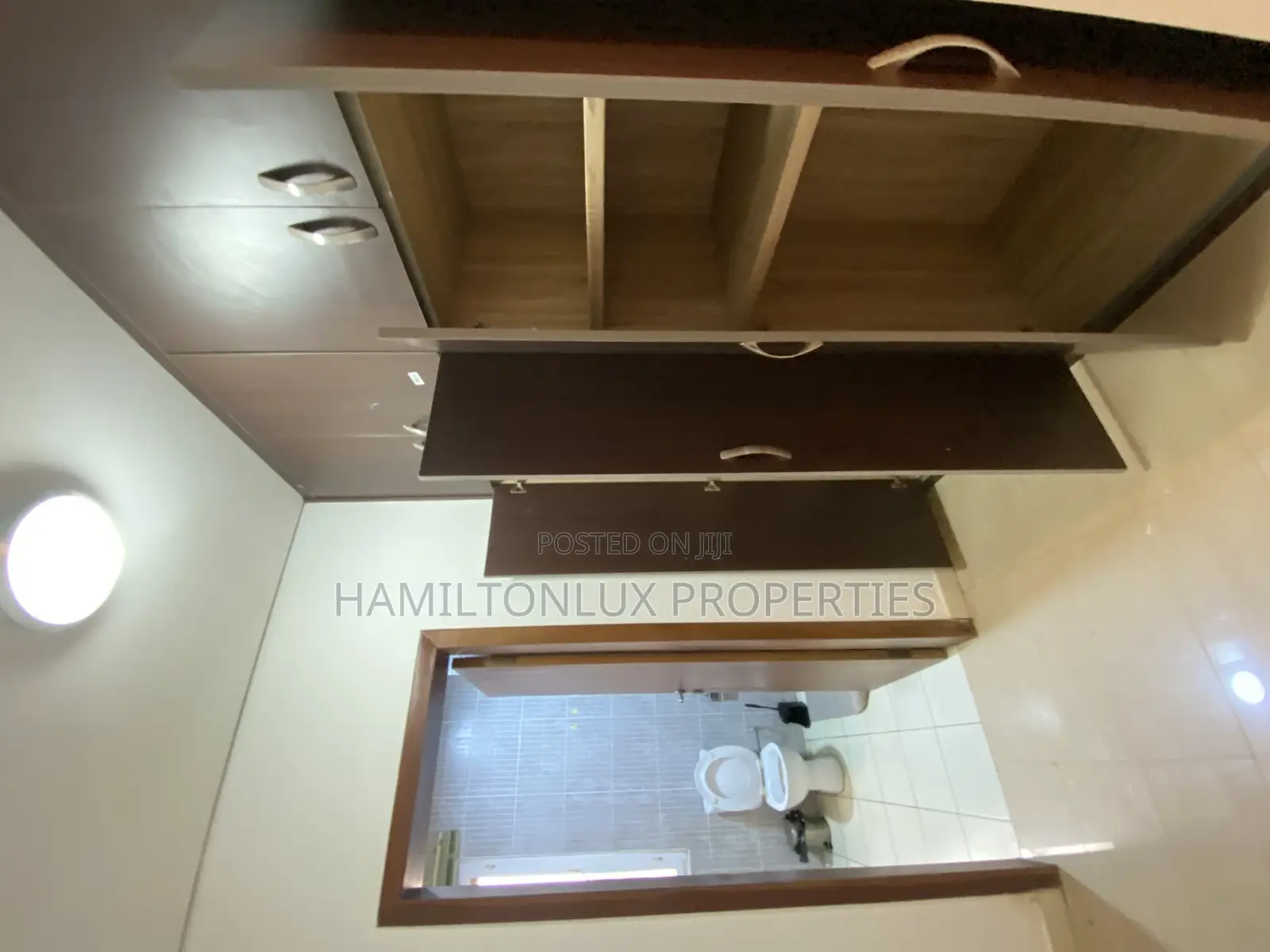 2bdrm Apartment in Labone Crescent for rent