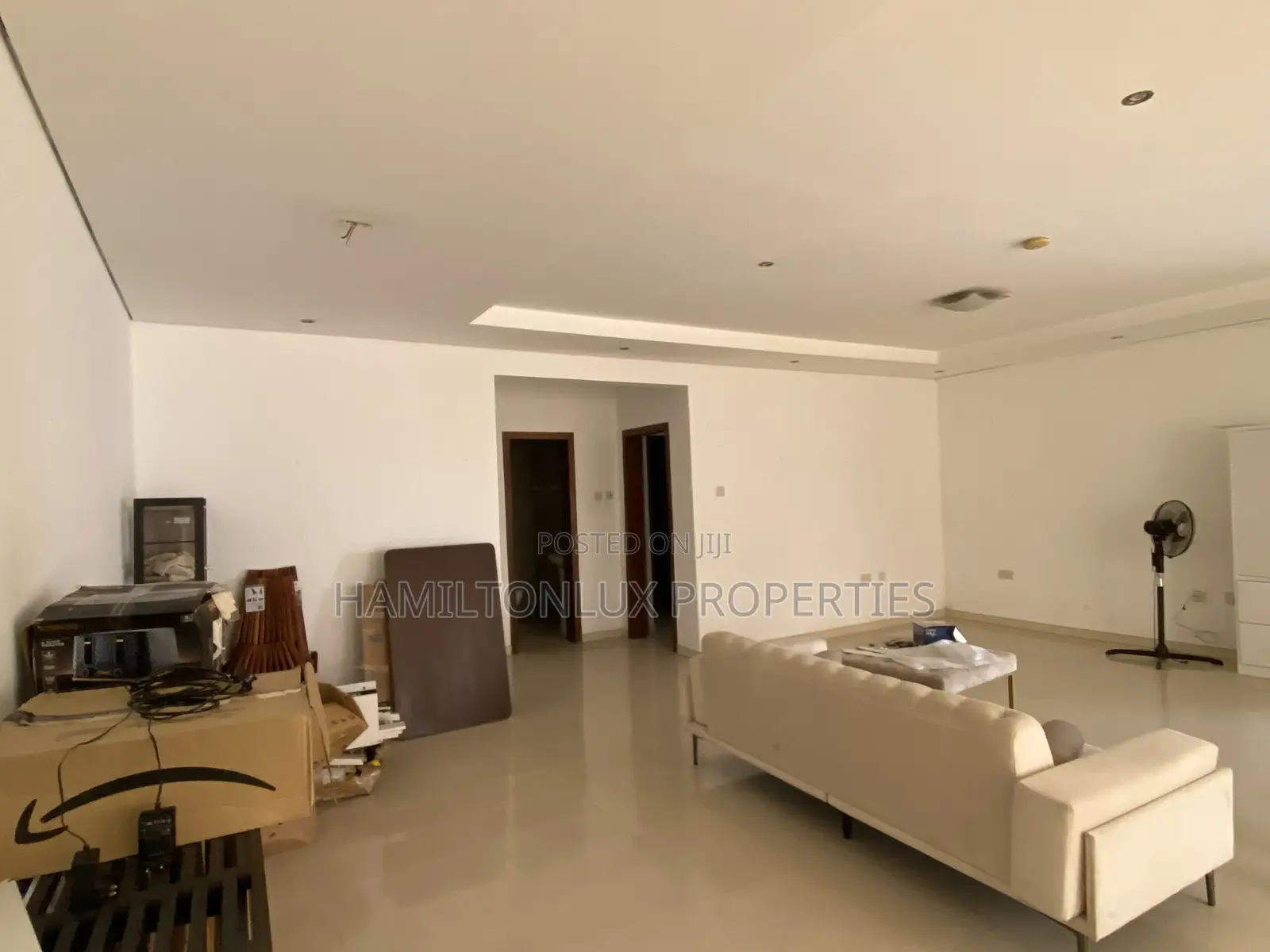 2bdrm Apartment in Labone Crescent for rent